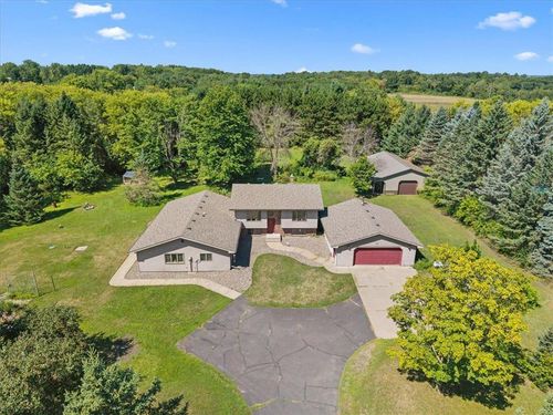 566 Plourde Dr, Somerset, WI, 54025-7273 | Card Image