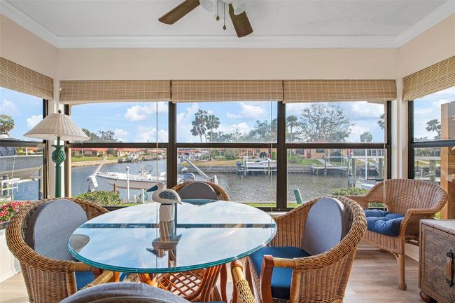 9527 Azure Cv, Condo with 3 bedrooms, 2 bathrooms and null parking in BRADENTON FL | Image 18