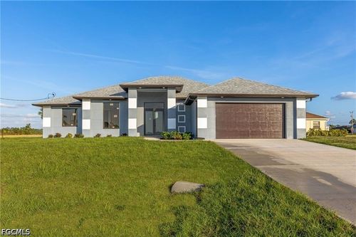 2724 7th Pl, Cape Coral, FL, 33993-8663 | Card Image