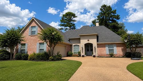 378 Saint Charles Blvd, Shreveport, LA, 71106-8517 | Card Image