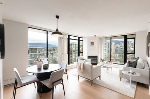 1406-155 W 1st St, North Vancouver, BC, V7M3N8 | Card Image