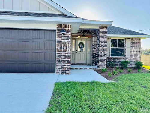 7917 Twin Lake Dr, Milton, FL, 32583-2442 | Card Image