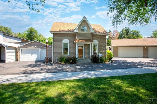 1014 E Franklin St, Boise, ID, 83712-7330 | Card Image