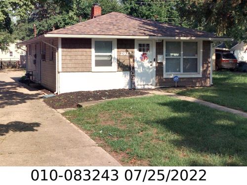 2923 Azelda St, Columbus, OH, 43224-4009 | Card Image