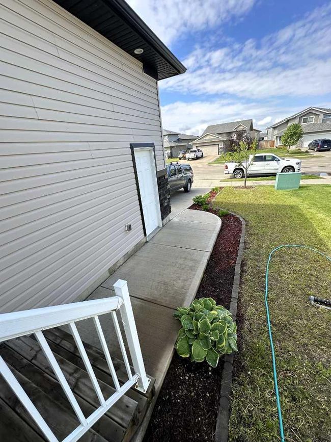 12721 105 Street, House detached with 2 bedrooms, 2 bathrooms and 4 parking in Grande Prairie AB | Image 33