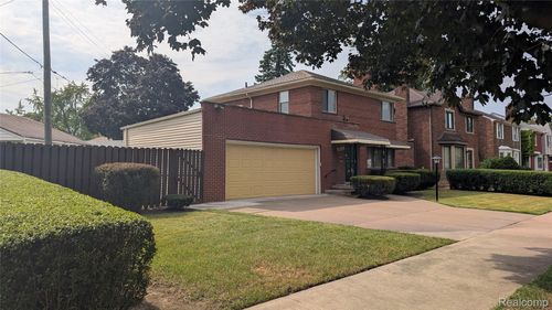 8537 Cheyenne St, Detroit, MI, 48228-2603 | Card Image