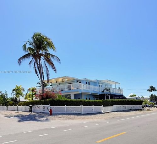 212 Banyan Ln, Tavernier, FL, 33070-2710 | Card Image