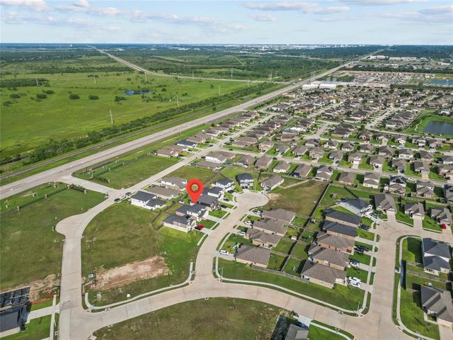 2722 Amethyst Ct, House other with 4 bedrooms, 3 bathrooms and 2 parking in Texas City TX | Image 49