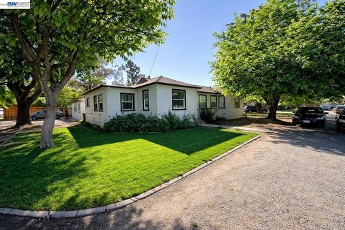 1848 Parkside Dr, Concord, CA, 94519-2645 | Card Image