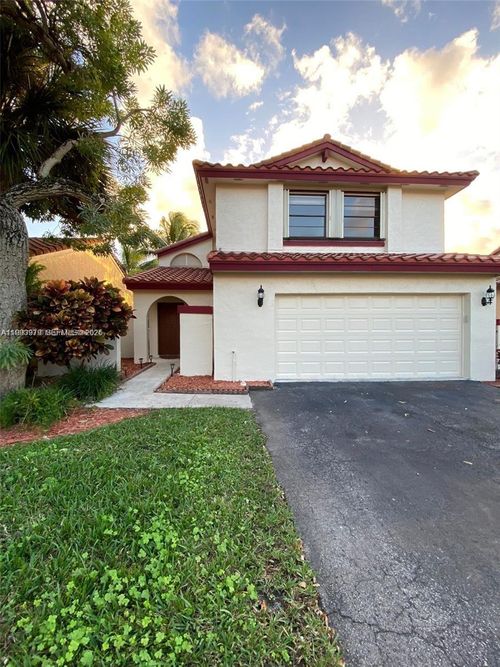 0-18120 Nw 63rd Ct, Hialeah, FL, 33015-4443 | Card Image