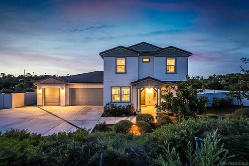 1245 Palomar Cir, Escondido, CA, 92027-4333 | Card Image