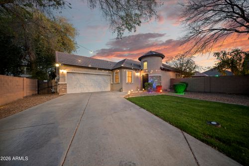 17239 W Ironwood St, Surprise, AZ, 85388-1249 | Card Image