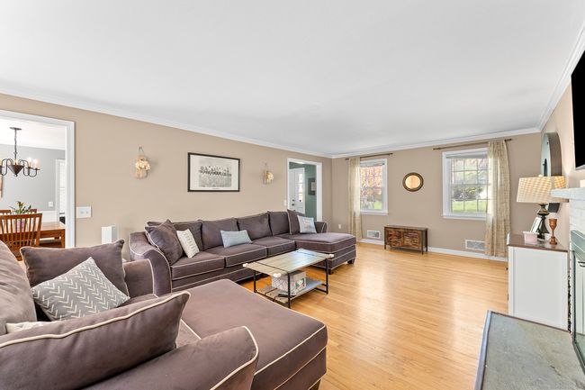 28 Hilltop Dr, House other with 4 bedrooms, 3 bathrooms and 6 parking in Trumbull CT | Image 11