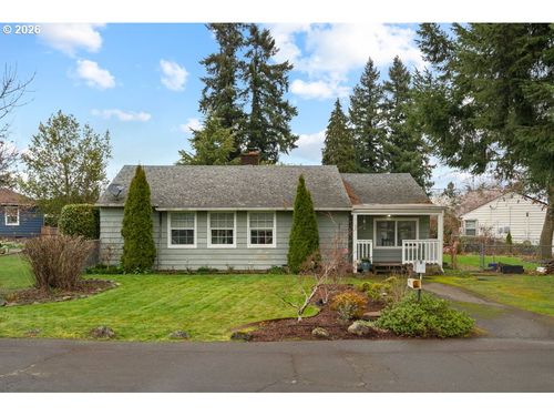 154 Beverly Dr, Oregon City, OR, 97045-3725 | Card Image