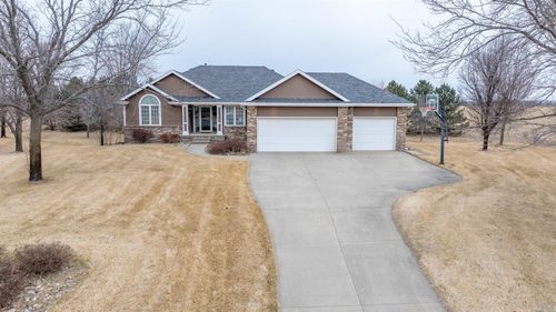 305 Fieldstone Ct, Jefferson, SD, 57038-6890 | Card Image