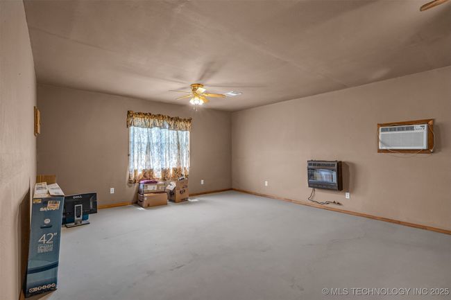 13420 E Richardson Ln, House other with 2 bedrooms, 2 bathrooms and null parking in Coleman OK | Image 16