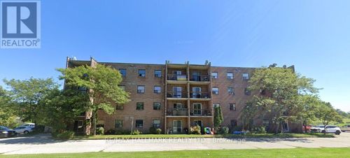 4-2 Chittim Street, Chatham-Kent (Blenheim), ON, N0P1A0 | Card Image