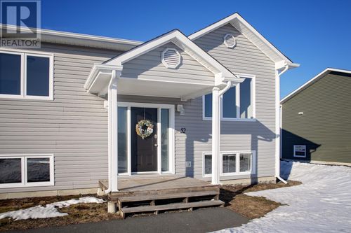 52 Payette St, Gander, NL, A1V0B7 | Card Image