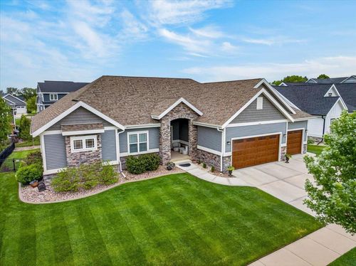2610 Genevieve Way, WAUNAKEE, WI, 53597 | Card Image