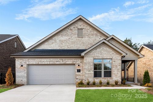 407 Newstyle Way, Gastonia, NC, 28056-8697 | Card Image