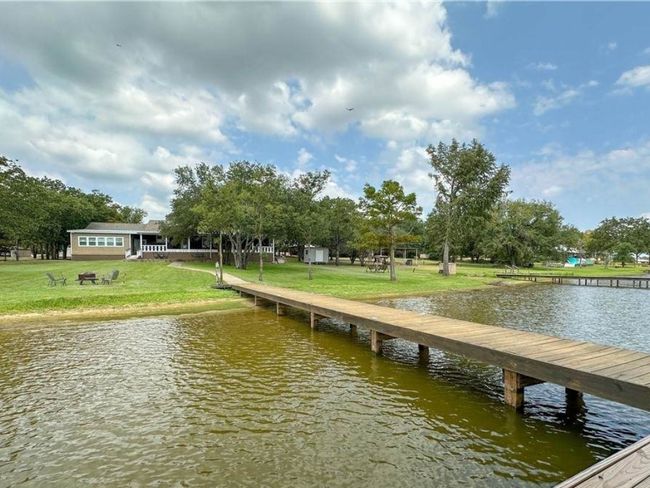 19616 Lanier Rd, House other with 3 bedrooms, 2 bathrooms and 7 parking in Thornton TX | Image 15