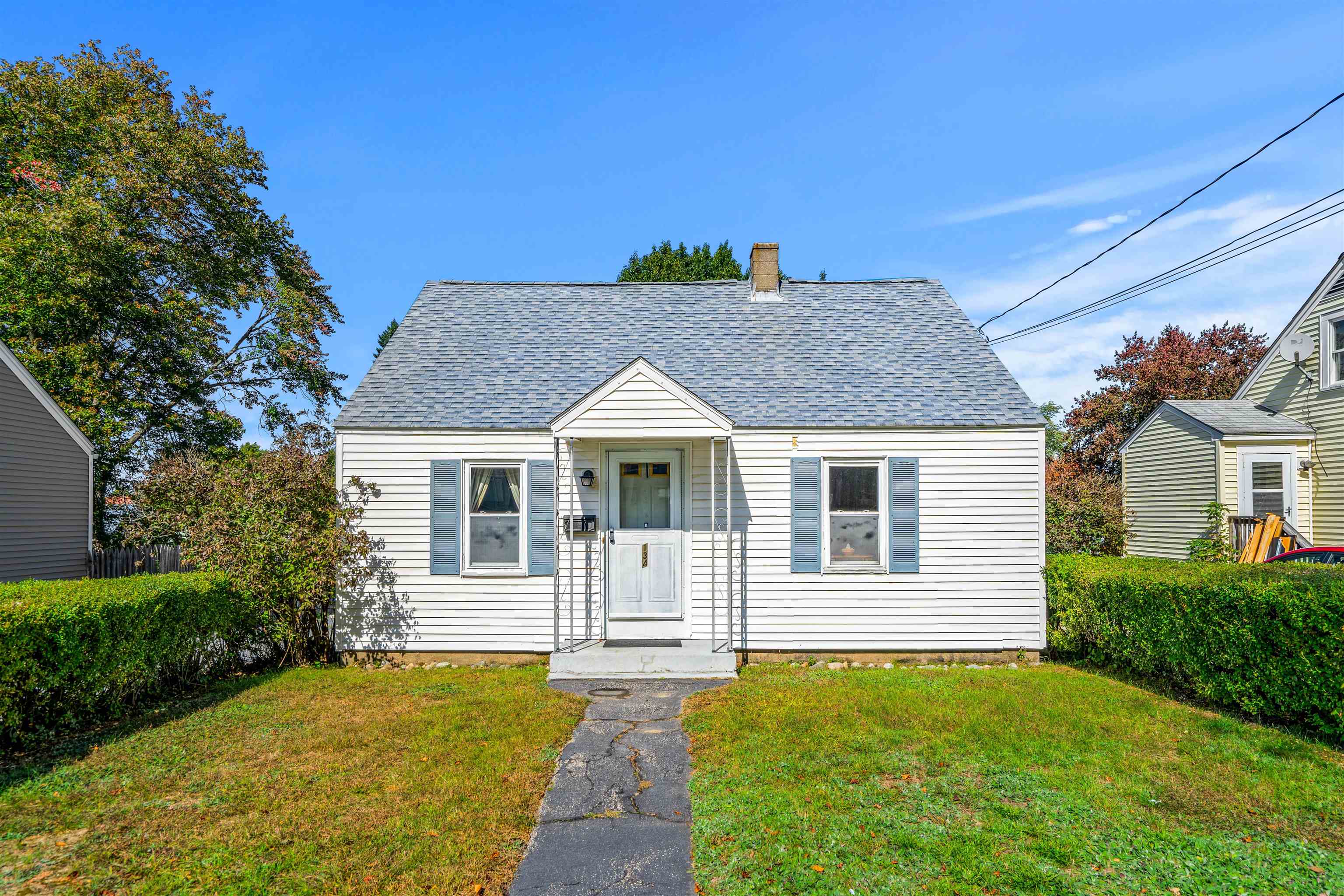Dewey St, Manchester, NH 03103