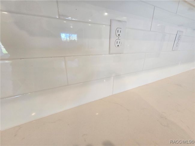 SUBWAY TILE BACKSPLASH | Image 46