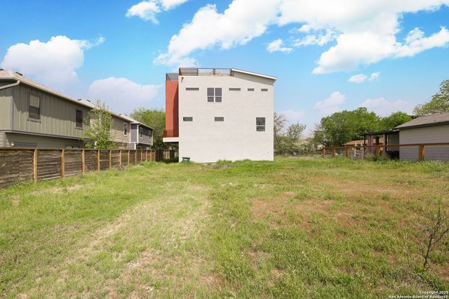 219 Utah St, Home with 0 bedrooms, 0 bathrooms and null parking in San Antonio TX | Image 25