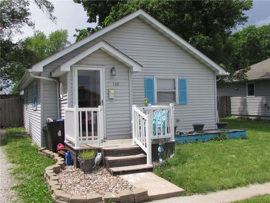 Conrey St, Knoxville, IA 50138