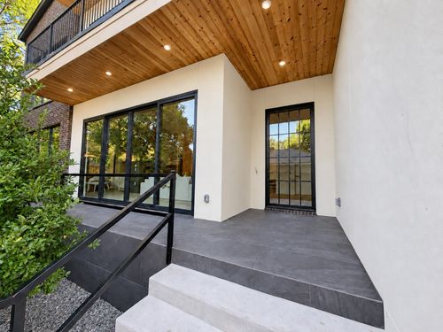 3624 N Fitzhugh Ave, Dallas, TX, 75204-1613 | Card Image