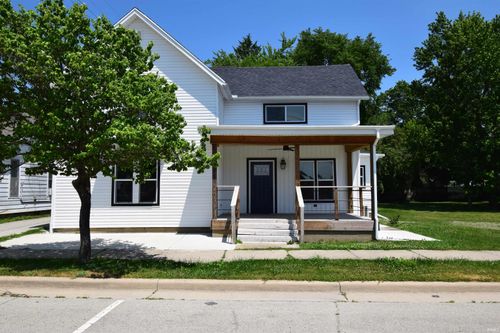 207 E Center Street, Bourbon, IN, 46504 | Card Image