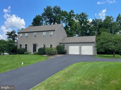 108 Wilson Dr, SCHWENKSVILLE, PA, 19473-2341 | Card Image