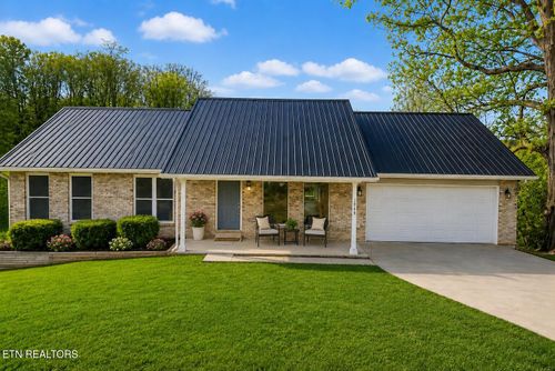 1203 Clendenen Rd, Maryville, TN, 37801-8954 | Card Image
