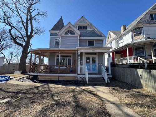 2303 Douglas St, Sioux City, IA, 51104-3830 | Card Image