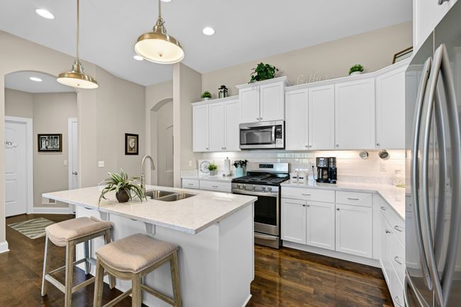 1502 Paddock Ct, Condo with 2 bedrooms, 2 bathrooms and null parking in OCONOMOWOC WI | Image 7