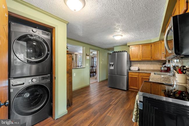 381 Youngs Dr, House other with 2 bedrooms, 2 bathrooms and null parking in FRONT ROYAL VA | Image 13