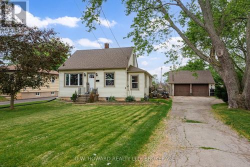 2533 East Ave, Stevensville, ON, L0S1S0 | Card Image