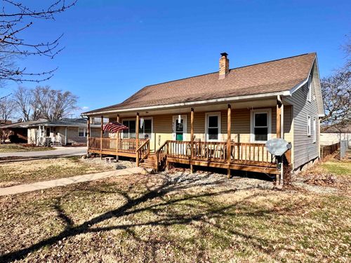 901 S Market St, Winamac, IN, 46996 | Card Image