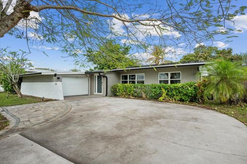 208 Sandpiper Ave, Royal Palm Beach, FL, 33411-2920 | Card Image