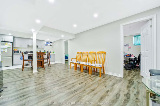 1626 Chilliwack St, House other with 8 bedrooms, 5 bathrooms and 3 parking in Oshawa ON | Image 40