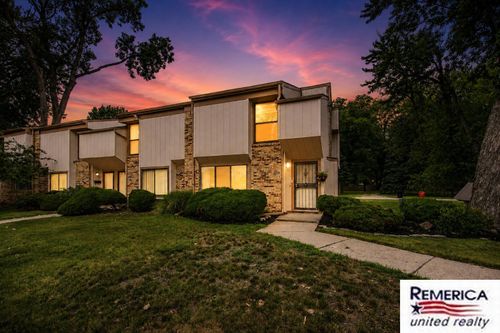 23532 Lahser Rd, Southfield, MI, 48033-3200 | Card Image