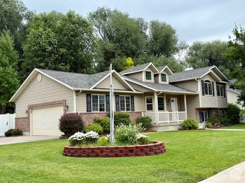 943 Majestic Dr, Logan, UT, 84321 | Card Image