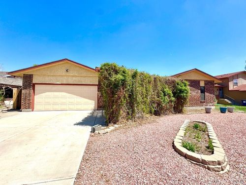 106 Starlite Dr, Pueblo, CO, 81005-2656 | Card Image