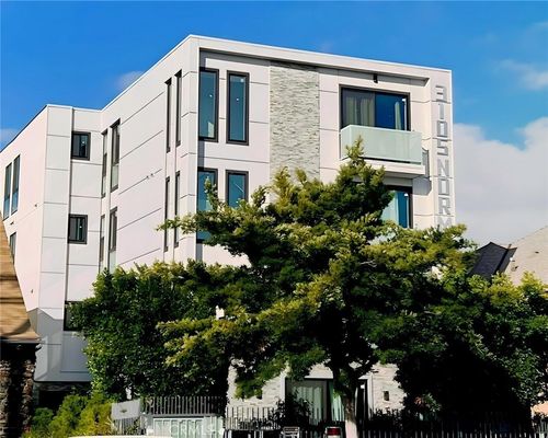 3105 W Normandie Avenue, Los Angeles, CA, 90018 | Card Image