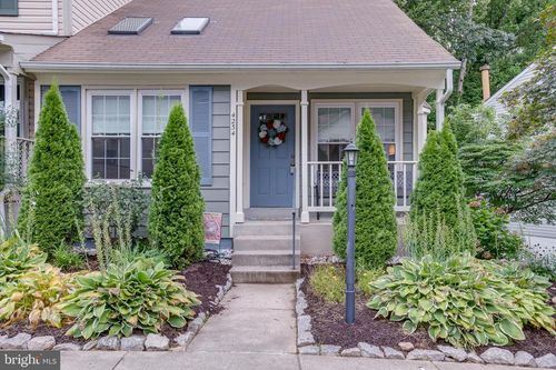 4234 Jonathan Ct, DUMFRIES, VA, 22025-1130 | Card Image
