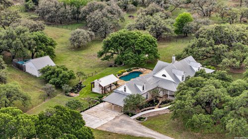 204 Savannah Jon Blvd, Boerne, TX, 78015-8399 | Card Image