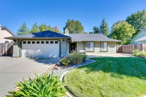 5902 Beaumont Dr, Redding, CA, 96003-5401 | Card Image