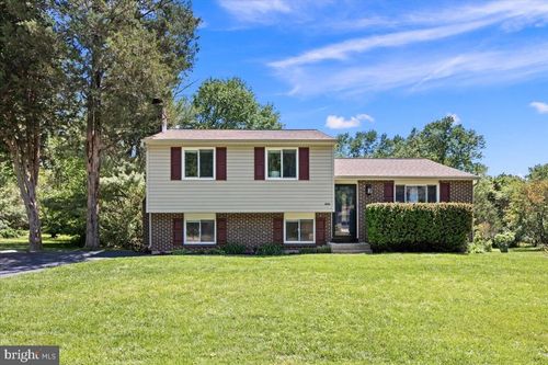 12780 Bradwell Rd, HERNDON, VA, 20171-2453 | Card Image
