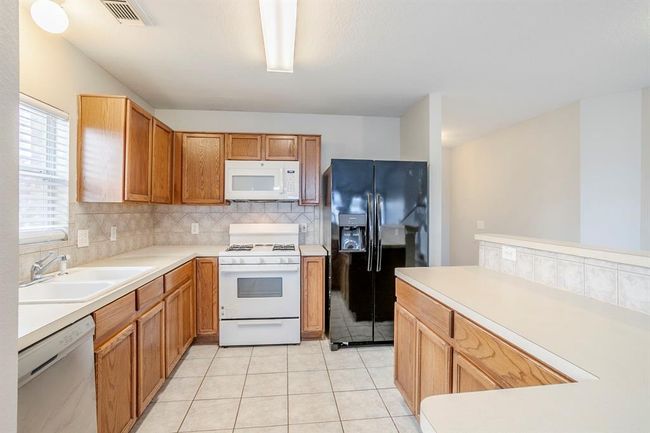 20123 Cypresswood Gln, House other with 4 bedrooms, 3 bathrooms and 2 parking in Spring TX | Image 9