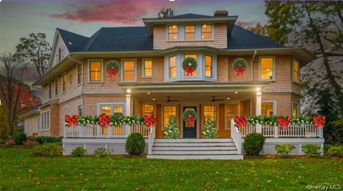 43 Soundview Dr, Huntington, NY, 11743-1462 | Card Image